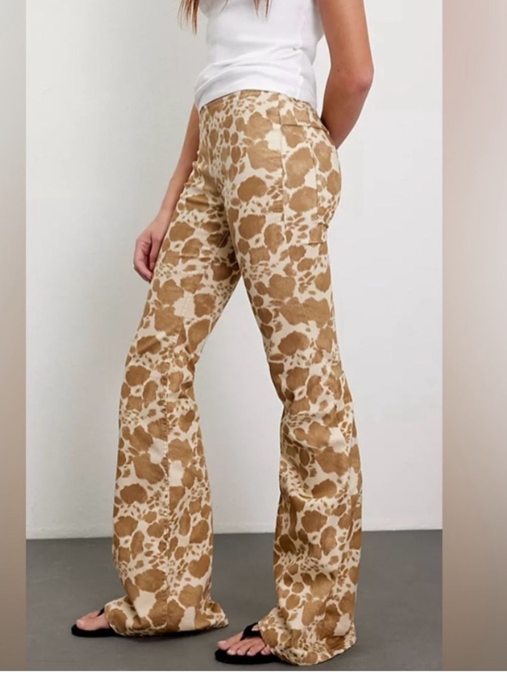 We The Free NWT Penny Pull-On Printed Flare Jeans Dune Combo Animal Floral